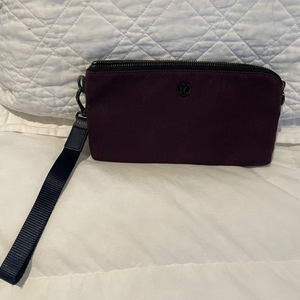 Lululemon wristlet